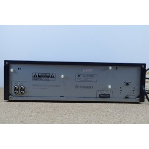 Sansui D-1000W – Magnetofon Kasetowy Stereo Auto Reverse z Serii 1000