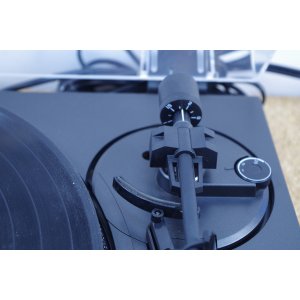 Gramofon C.E.C. Chuo Denki ST 510 – japoński półautomat paskowy, po przeglądzie, nowy pasek