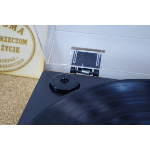 Gramofon C.E.C. Chuo Denki ST 510 – japoński półautomat paskowy, po przeglądzie, nowy pasek