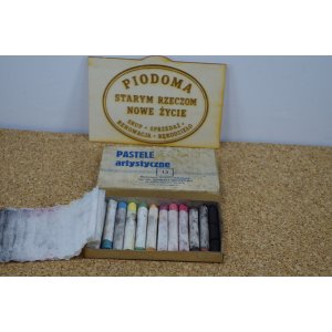 Pastele artystyczne 12 kolorów – komplet w oryginalnym pudełku, Częstochowa, vintage