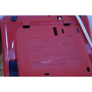 Telefon stacjonarny ELEKTRON – czerwony aparat z pamięcią numerów – Made in Poland