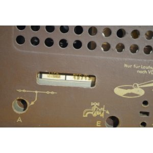 Mende M326WK – lampowy odbiornik radiowy, Niemcy, ok. 1952–1953