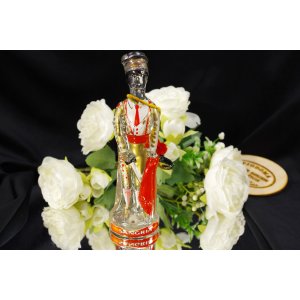 Kolekcjonerska butelka figurka „Sangria” – hiszpański torreador, szkło dekorowane