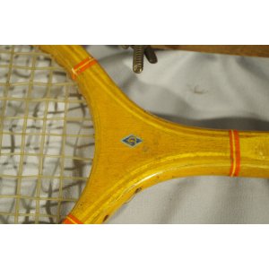 Rakieta tenisowa Pioneer z drewnianą prasą vintage lata 60/70
