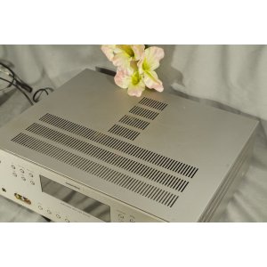 Grundig Cinio AVR 5200 DD amplituner 5.1 Dolby Digital DTS