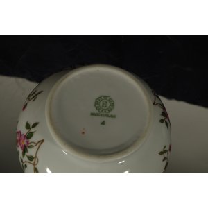 Bogucice wazon porcelanowy kwiaty złocenie vintage PRL