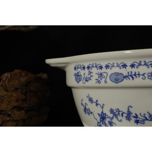 Porcelanowa misa z uchwytami Blue Onion Zwiebelmuster vintage