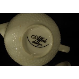 Porcelanowy mlecznik dzbanuszek Affek Design biały