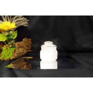 Porcelanowy pojemnik kuchenny Wawel ze złoceniami vintage PRL