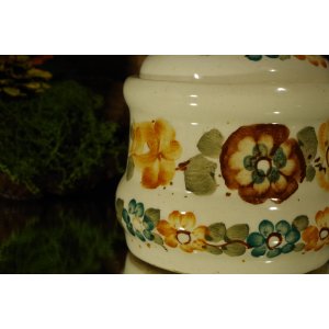 Włocławek – ceramiczny pojemnik kuchenny ścienny z pokrywką – vintage PRL