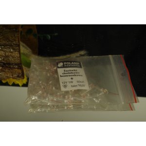 POLAMP Pabianice żarówka choinkowa beztrzonkowa 12 V 1 W R5/25 – NOS PRL