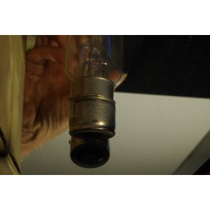 Żarówka projekcyjna 30V 400W K30-400 P28s do projektora filmowego – NOS ZSRR