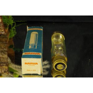 Żarówka projekcyjna NARVA 110V 750W LWS2 P28s – NOS, Made in GDR
