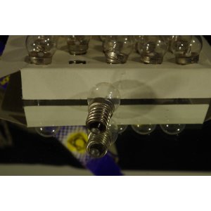 Żarówka rowerowa 6V 2,4W E10 do dynama – NOS PRL, oryginalny stary zapas